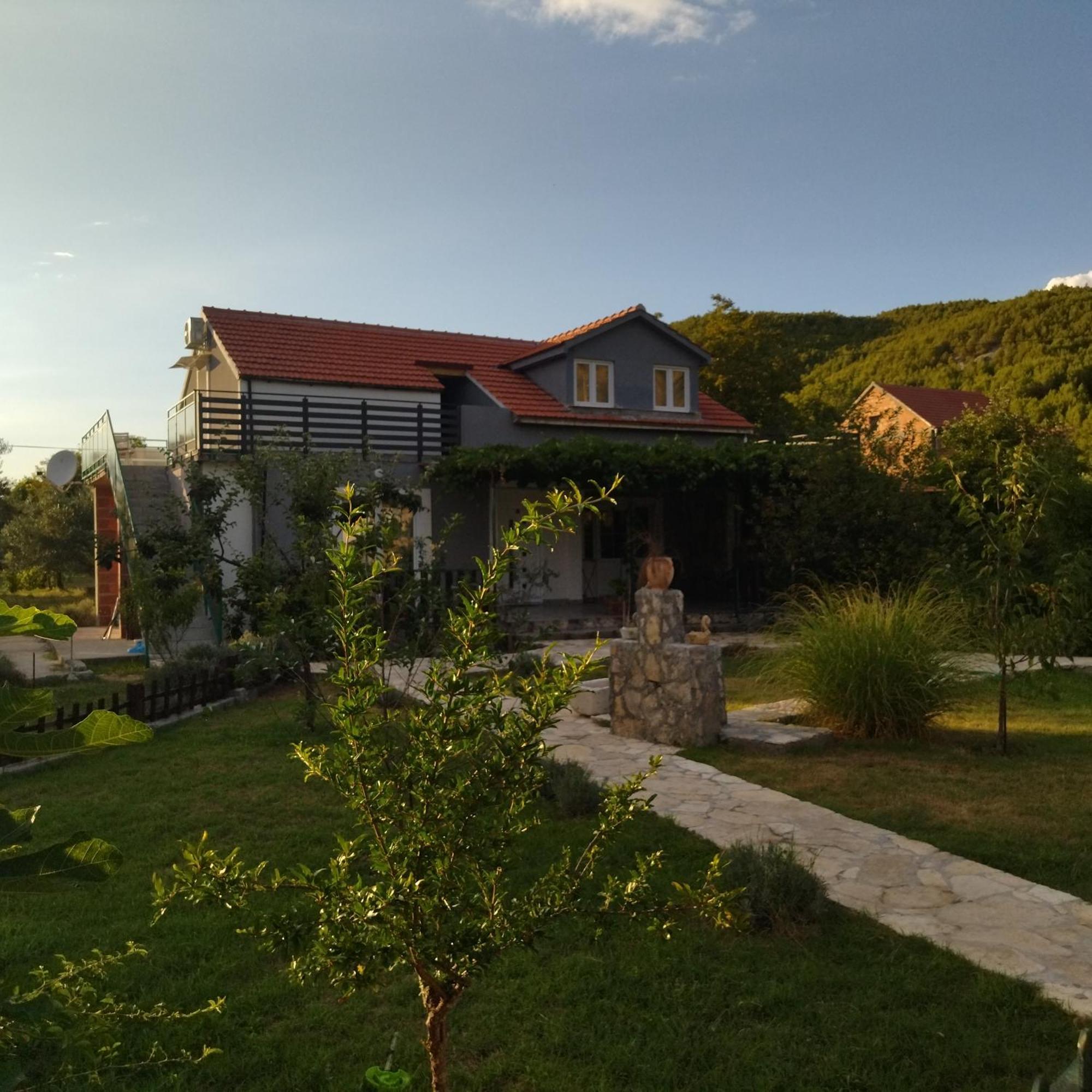 Banin Hotel Skradin Exterior foto