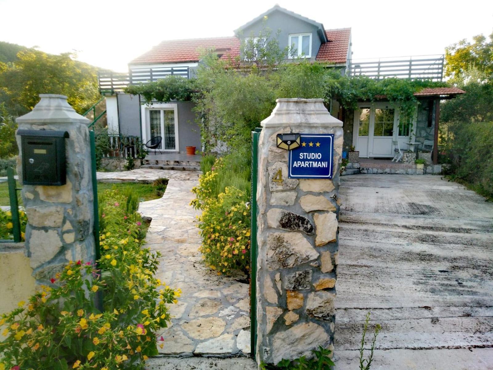 Banin Hotel Skradin Exterior foto